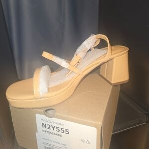 Elegant Tan Block Heel Sandals